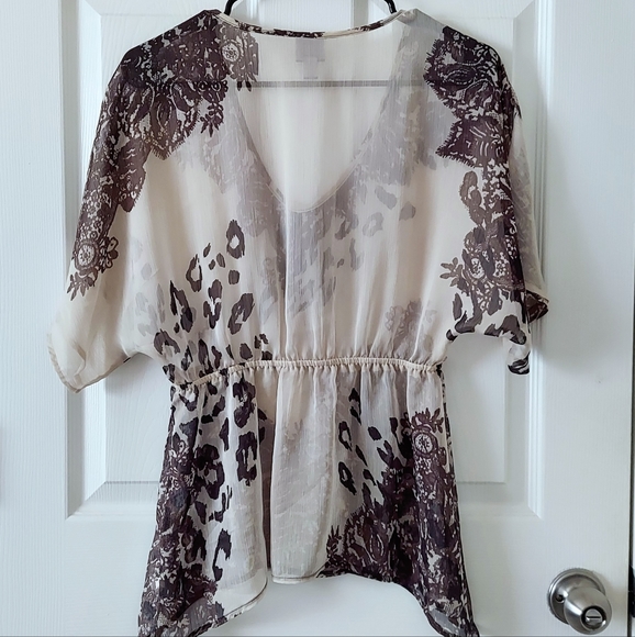 Converse Floral Chiffon Top, Medium - Picture 4 of 4